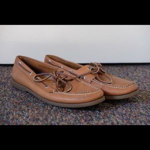 Classic Sperry Topsiders (Size 10.5)